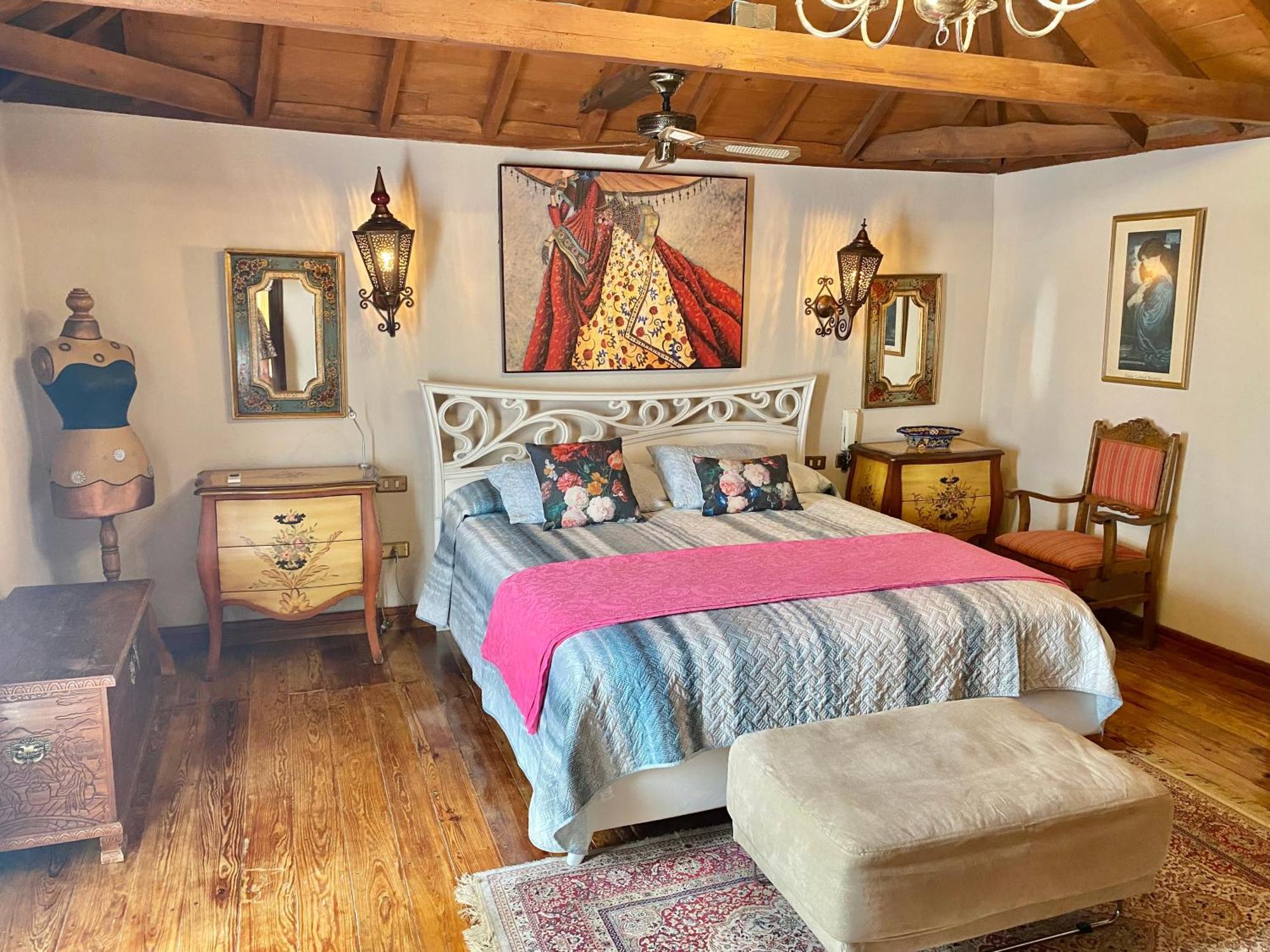 Casa Juan Vera *